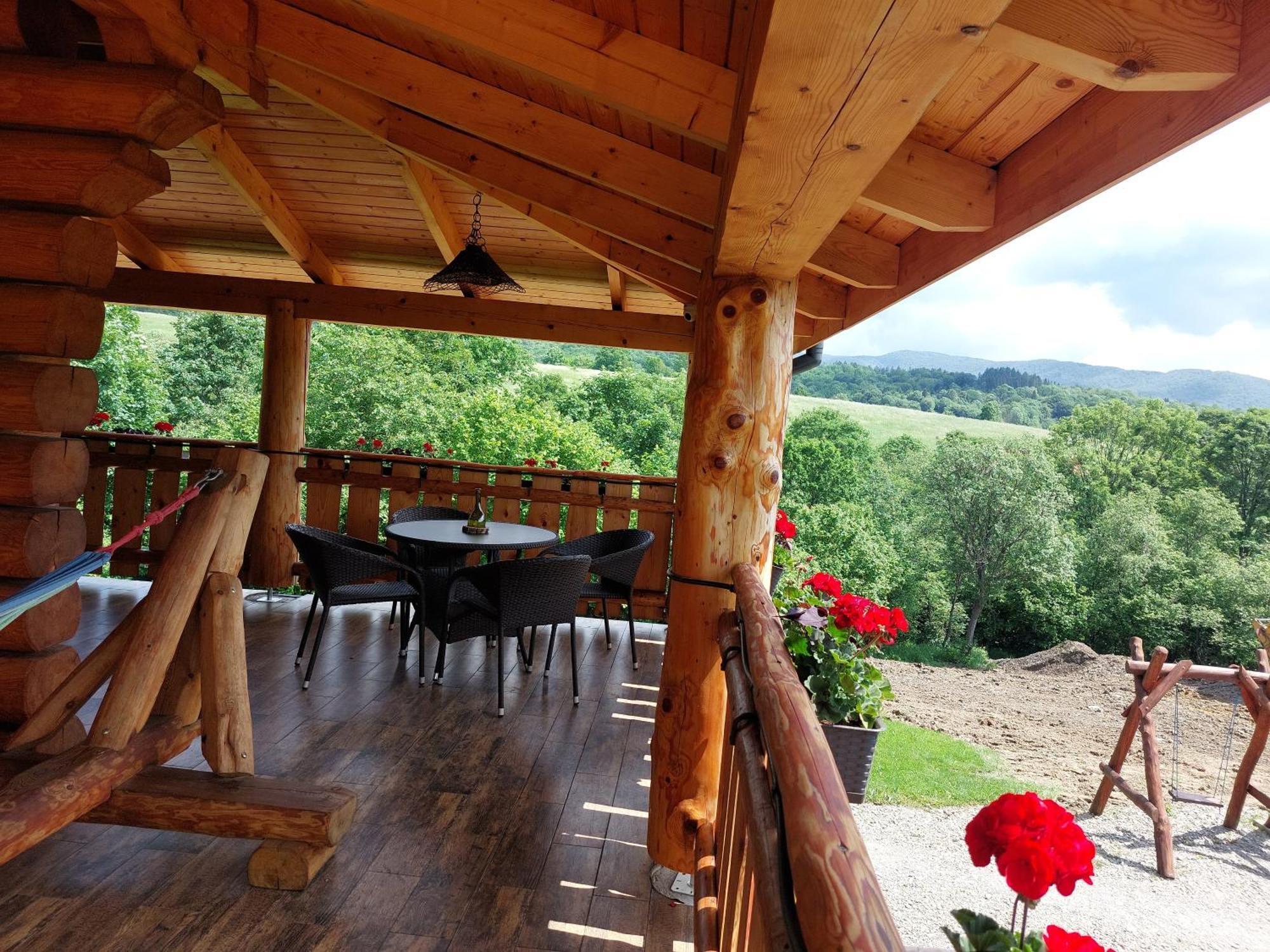 Bieszczadzkie Marzenie Wetlina Hotel Екстериор снимка